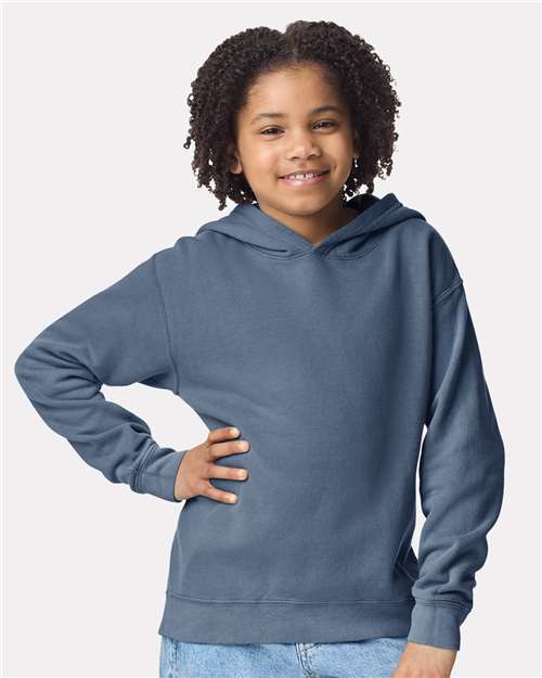 Comfort Colors 1467Y Youth Garment-Dyed Lightweight Hooded Sweatshirt - Blue Jean - model front