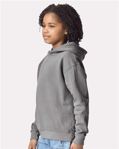 Comfort Colors 1467Y Youth Garment-Dyed Lightweight Hooded Sweatshirt - Grey - model side