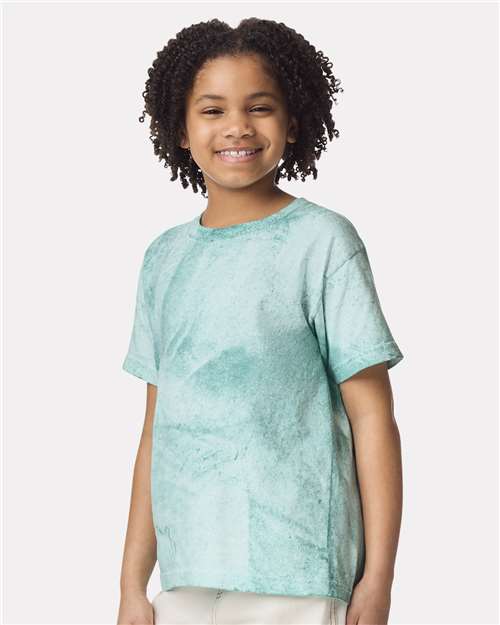 Comfort Colors 1745Y Youth Colorblast Heavyweight T-Shirt - Seaglass - model side