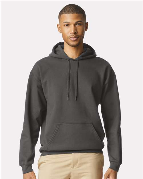 Gildan SF500 Unisex Softstyle Midweight Hooded Sweatshirt - Smoke - model front