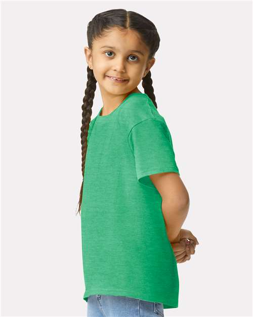 Gildan 64000B Youth Softstyle T-Shirt - Heather Irish Green - model side