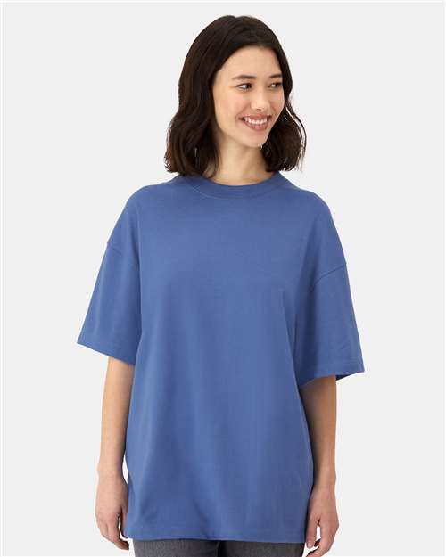 Hanes 5180R Unisex Beefy-T Retro Street T-Shirt - Denim Blue - model front