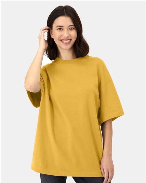 Hanes 5180R Unisex Beefy-T Retro Street T-Shirt - Royal Gold - model front
