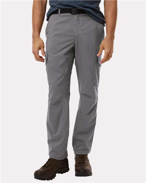 Columbia 212335 Men's Skien Valley Cargo Pants - City Grey - model front