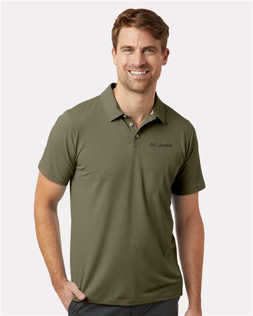 Columbia 211856 Men's Tech Trail Utility Polo - Stone Green - model front