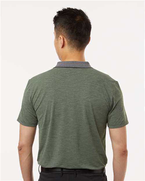 ANETIK MPTNTS0 Men's Transit Tech Polo - Dark Olive Heathered - model back
