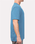 ANETIK MVLPRS8 Men's Low Pro Tech T-Shirt - Bahama Heathered - model side