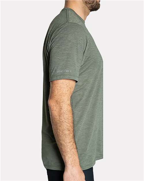 ANETIK MVLPRS8 Men's Low Pro Tech T-Shirt - Dark Olive Heathered - model side