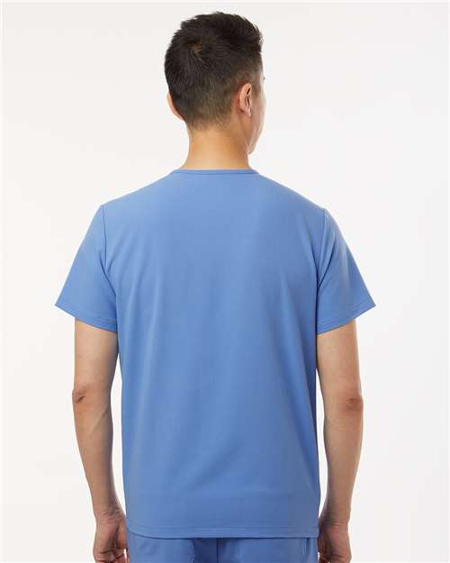 Jaanuu M10001 Men's Holmes Everyday 1-Pocket Scrub V-Neck Top - Ceil Blue - model back