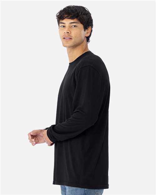 Next Level 6071 Men's Triblend Long Sleeve T-Shirt - Black - model side