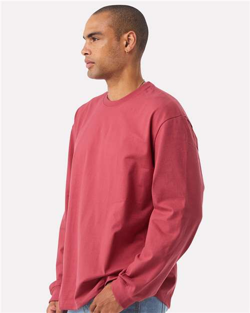 BELLA + CANVAS 4651 Unisex 7.5 oz Heavyweight Long Sleeve Tee - Vintage Red - model side