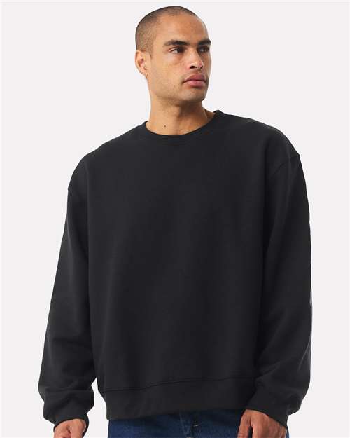 BELLA + CANVAS 4711 Unisex 10 oz. Heavyweight Crewneck Sweatshirt - Vintage Black - model front
