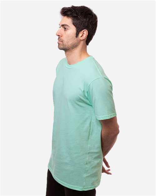 econscious EC1000 Unisex Classic T-Shirt - Sunwashed Mint - model side