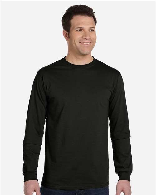 econscious EC1500 Unisex Classic Long Sleeve T-Shirt - Black - model front