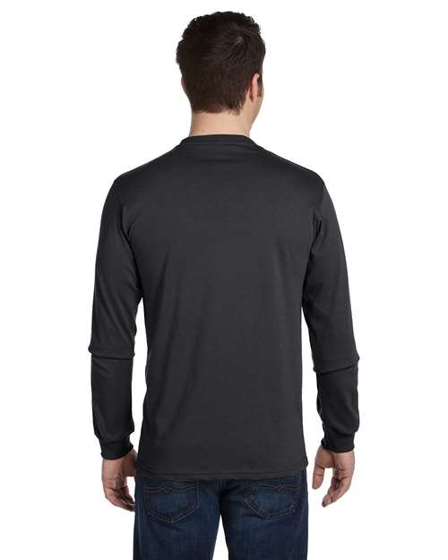 econscious EC1500 Unisex Classic Long Sleeve T-Shirt - Charcoal - model back