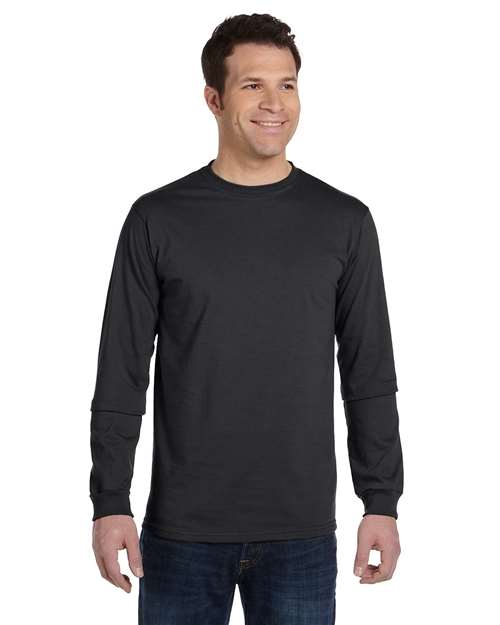 econscious EC1500 Unisex Classic Long Sleeve T-Shirt - Charcoal - model front