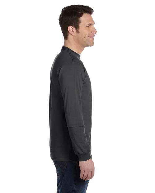 econscious EC1500 Unisex Classic Long Sleeve T-Shirt - Charcoal - model side