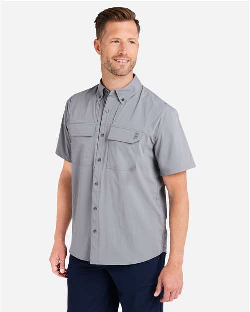 HUK H150183 Men's Creekbed Short Sleeve Shirt - Night Owl - model side