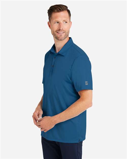 HUK H120558 Men's Pursuit Performance Polo - Sargasso Sea - model side