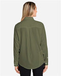 HUK H615006 Women's Tide Point Shirt - Moss - model back