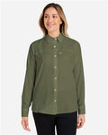 HUK H615006 Women's Tide Point Shirt - Moss - model front