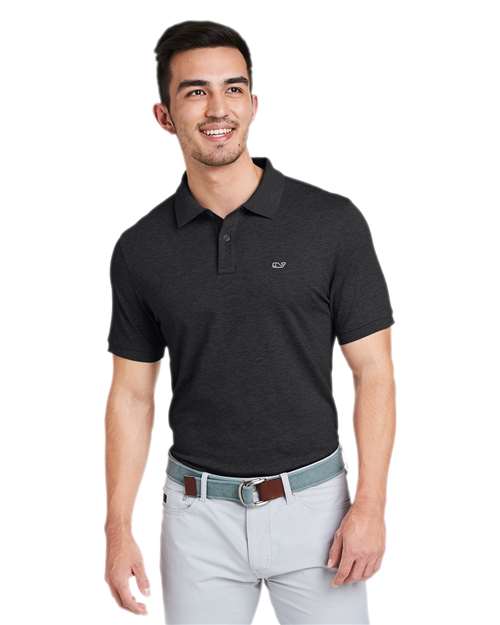 vineyard vines G011147 Men's Edgartown Pique Polo - Jet Black - model front