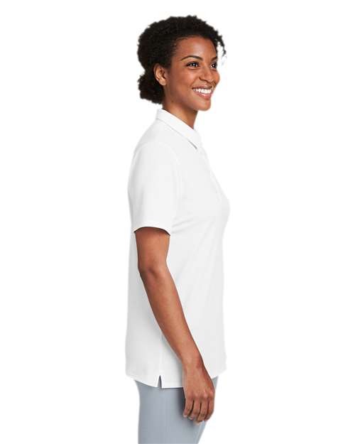 vineyard vines G001189 Women's Edgartown Pique Polo - White Cap - model side
