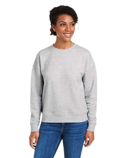 vineyard vines K002794 Women's Garment-Dyed Crewneck Sweatshirt - Grey Heather - model front