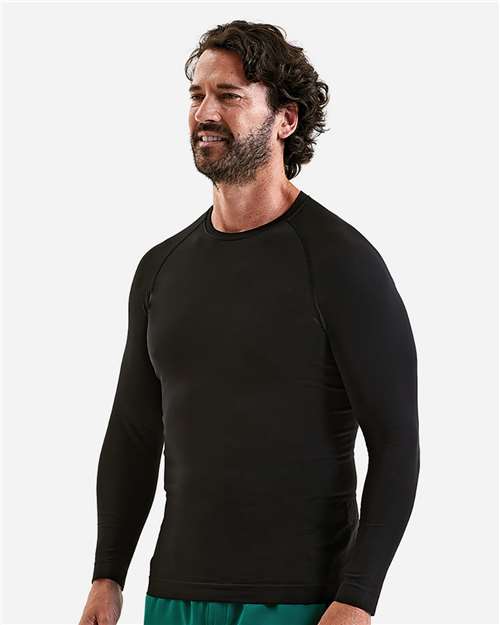 Onna NN270 Men's Unstoppable Fresh Long Sleeve Underscrub Base Layer T-Shirt - Black - model side