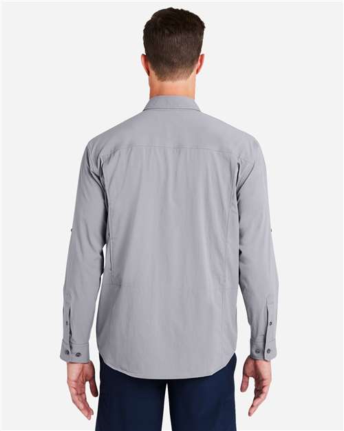 HUK H150184 Men's Creekbed Pocket Fishing Shirt - Night Owl - model back
