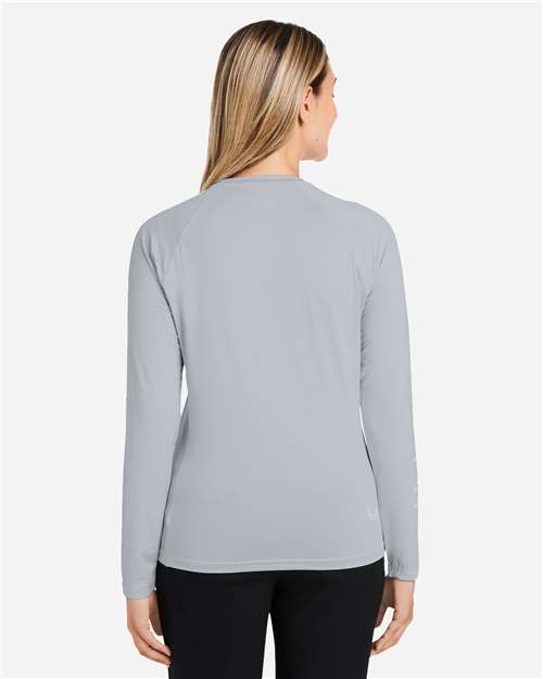 HUK H612L04 Women's LoPro Pursuit Long Sleeve T-Shirt - Harbor Mist - model back