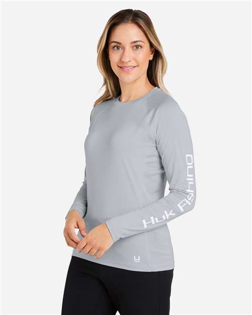 HUK H612L04 Women's LoPro Pursuit Long Sleeve T-Shirt - Harbor Mist - model side