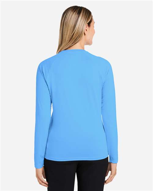 HUK H612L04 Women's LoPro Pursuit Long Sleeve T-Shirt - Marolina Blue - model back