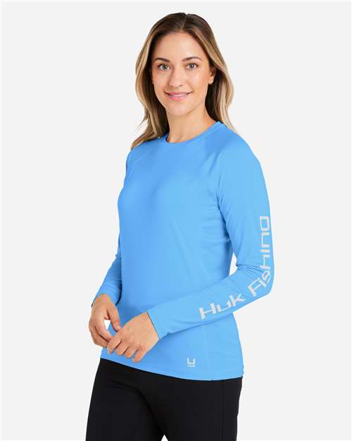 HUK H612L04 Women's LoPro Pursuit Long Sleeve T-Shirt - Marolina Blue - model side