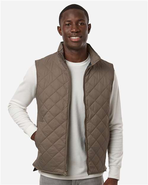 Weatherproof 207359 Men's Vintage Diamond Quilted Vest - Driftwood - model front