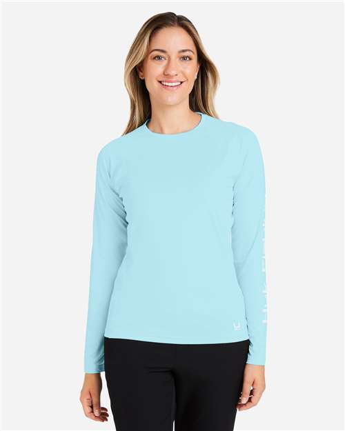 HUK H612L04 Women's LoPro Pursuit Long Sleeve T-Shirt - Island Paradise - model front
