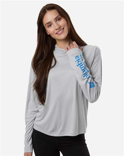 Columbia 216061 Women's PFG Tidal Tee Hooded Long Sleeve - Cool Grey/ Vivid Blue - model front