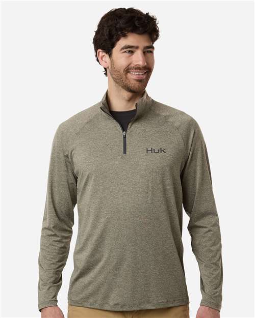 HUK H1200715 Men's Airweight Heather Quarter-Zip Pullover - Heather Moss - model front