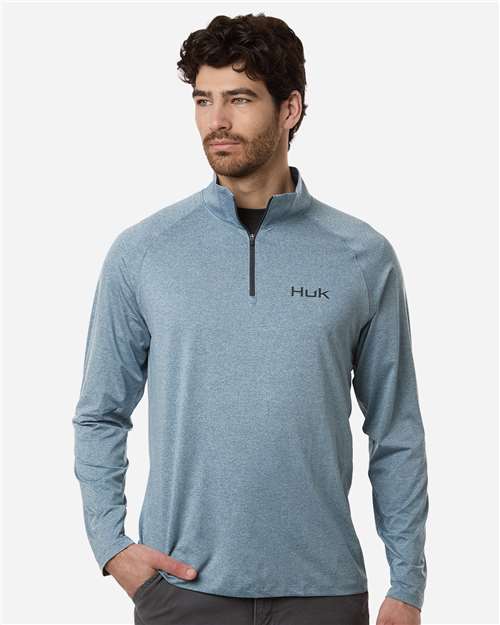 HUK H1200715 Men's Airweight Heather Quarter-Zip Pullover - Silverblue Heather - model front