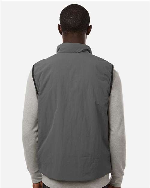 Weatherproof 26714 Men's Commuter Tech Vest - Storm - model back