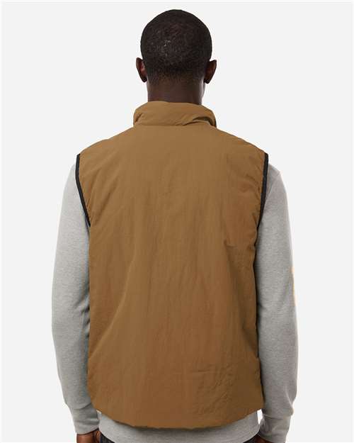 Weatherproof 26714 Men's Commuter Tech Vest - Teddy Brown - model back