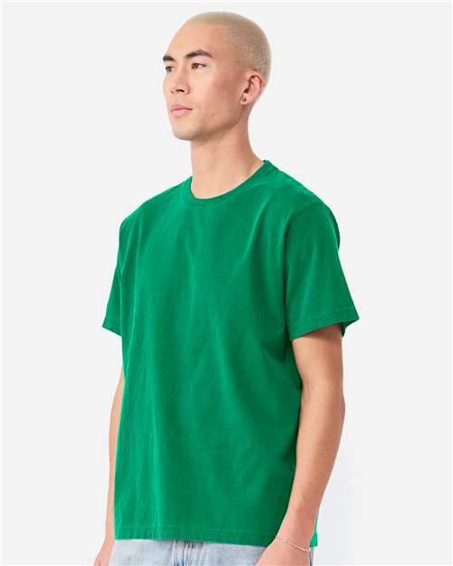 BELLA + CANVAS 4810GD Unisex Heavyweight Garment-Dyed Tee - Washed Kelly - model side