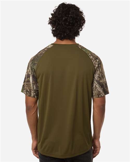 RealTree RT2103 Unisex Realtree Performance Colorblock T-Shirt - Camo/ Green - model back
