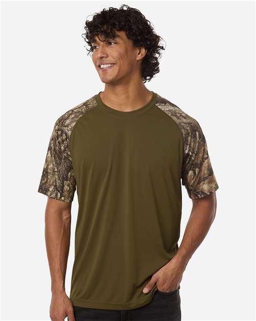 RealTree RT2103 Unisex Realtree Performance Colorblock T-Shirt - Camo/ Green - model front
