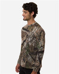 RealTree RT3102 Unisex Realtree Performance Long Sleeve T-Shirt - Camo - model side