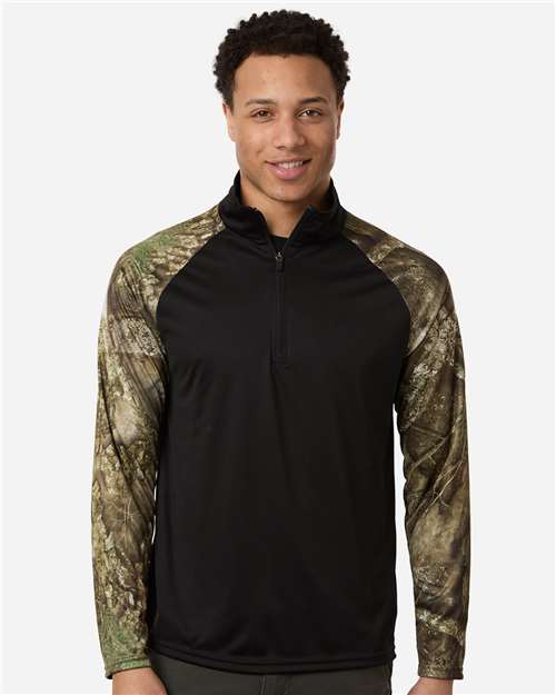 RealTree RT5703 Unisex Realtree Performance Colorblocked Quarter-Zip Pullover - Camo/ Black - model front