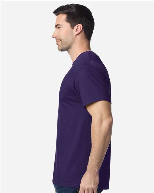 Gildan 5000 Heavy Cotton T-Shirt - Fan Dark Purple - model side