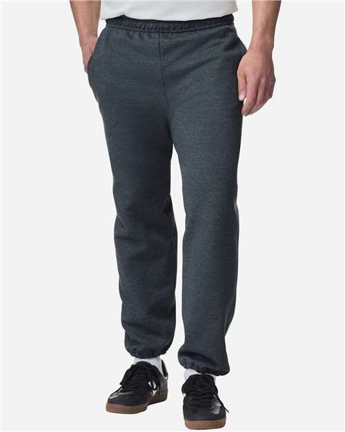 Gildan 18100 Unisex Heavy Blend Pocket Sweatpants - Dark Heather - model front