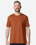 Gildan 64000 Softstyle T-Shirt - Fan Texas Orange - model front
