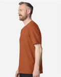 Gildan 64000 Softstyle T-Shirt - Fan Texas Orange - model side